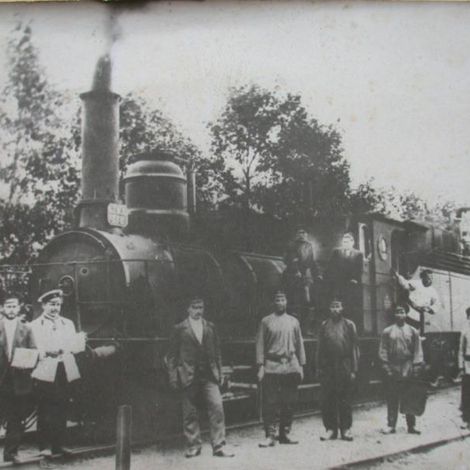 Паровоз. Кинель 1905 г. Маневровый паровоз набирает воду на 2-м уфимском пути